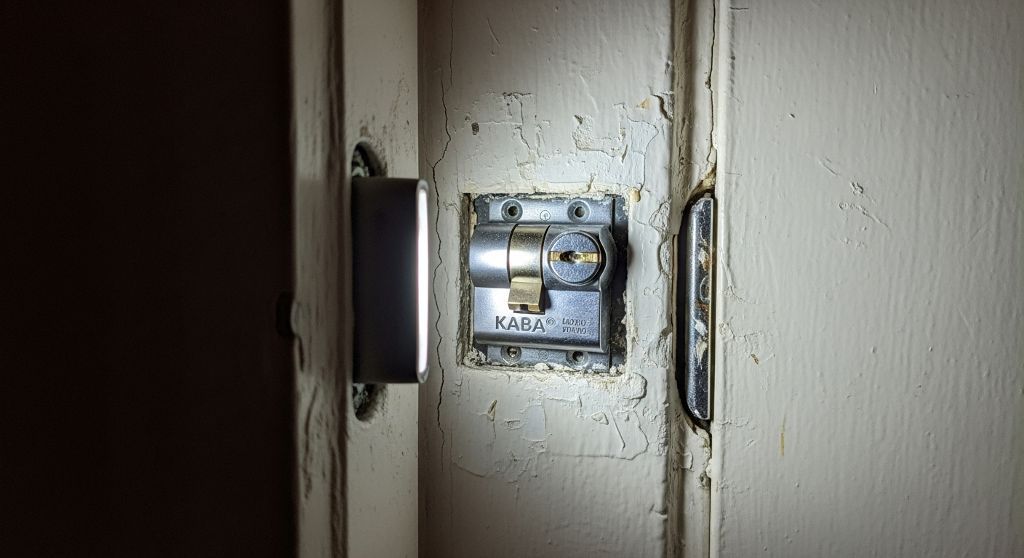 Apertura de puertas en Argüelles